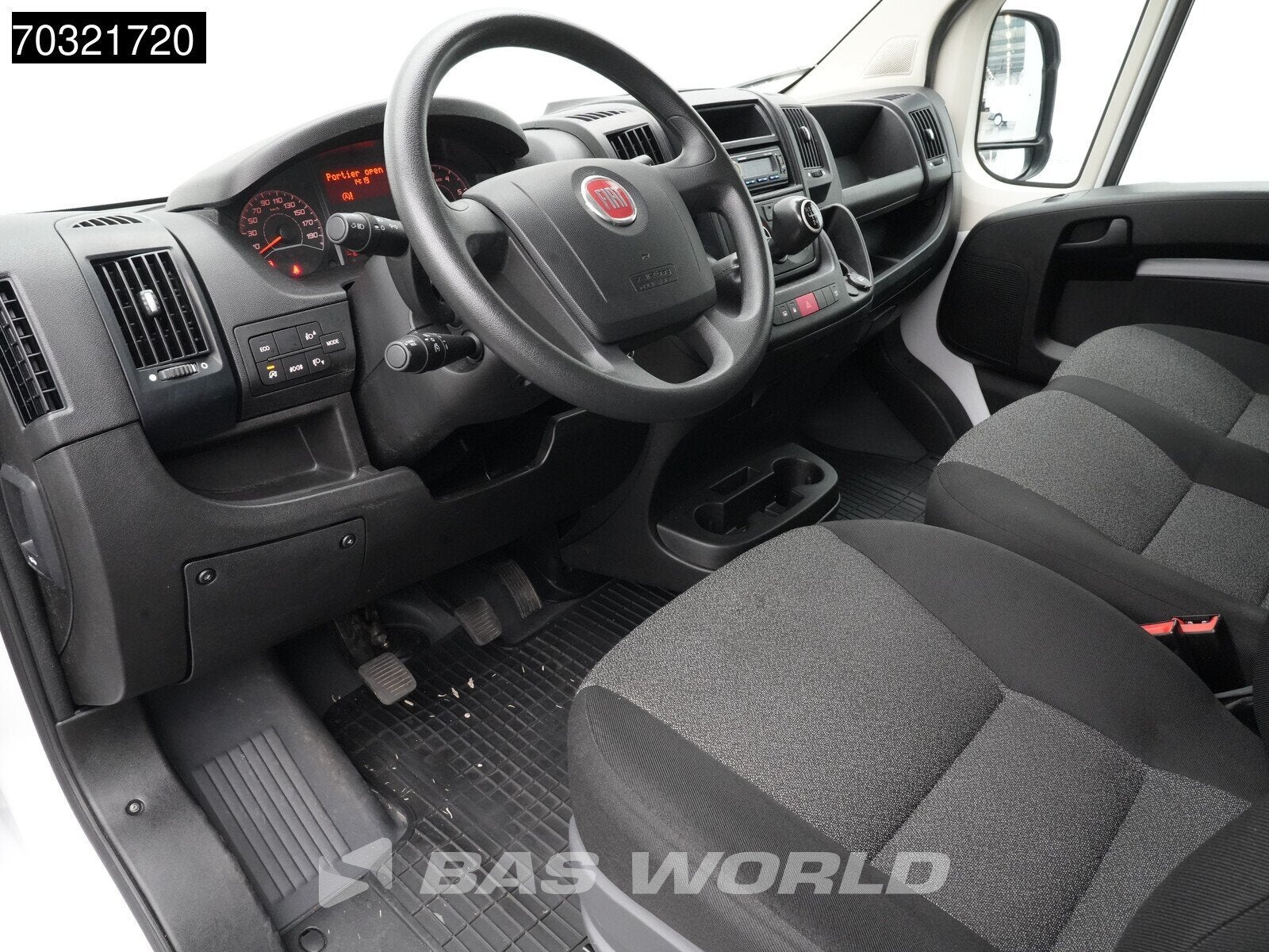 Fiat Ducato 140pk Zijdeur Achterdeuren Bakwagen Airco Cruise, Stof, Gebruikt, 2525 kg, 2500 kg