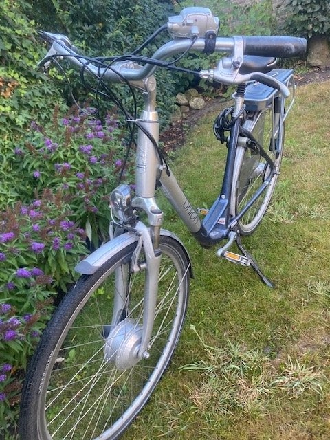 E -bike, Fietsen en Brommers, Elektrische fietsen, Gebruikt, 51 tot 55 cm, 30 tot 50 km per accu, Ophalen