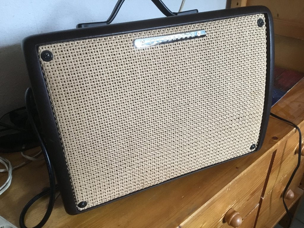 Ibanez Troubadour T30 versterker voor acoustische gitaar, Ophalen of Verzenden, Gebruikt, Gitaar, Minder dan 50 watt