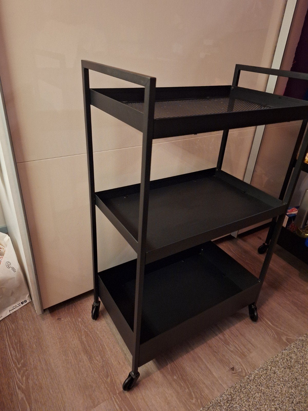 Nissafors IKEA rolkarretje zwart, Ophalen, Zwart, 50 tot 100 cm, Zo goed als nieuw