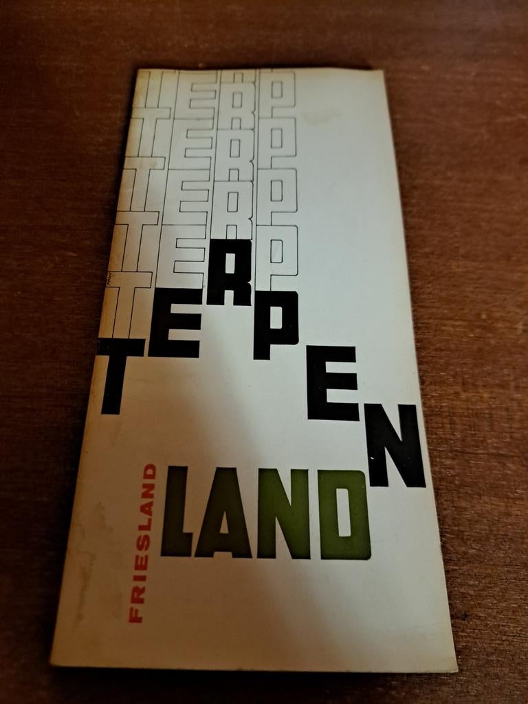 Friesland terpen geschiedenis, Ophalen of Verzenden, Zo goed als nieuw