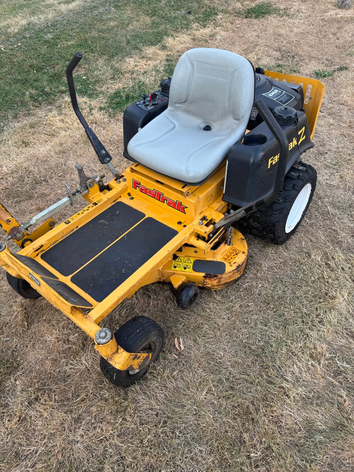Hustler Fastrak Z zitmaaier - Krachtige zero-turn, Tuin en Terras, Zitmaaiers, Ophalen, Gebruikt, Mulchfunctie, 90 tot 120 cm