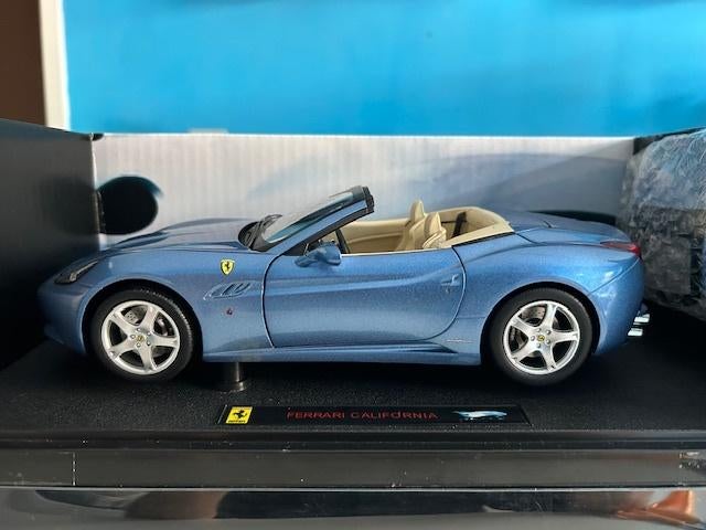 FERRARI CALIFORNIA 1:18 HOT WHEELS ELITE, Ophalen of Verzenden, Zo goed als nieuw, Auto, Hot Wheels