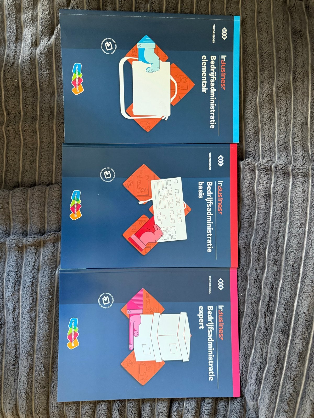 InBusiness Bedrijfsadministratie: Elementair, Basis, Expert, Ophalen of Verzenden, Gamma, Zo goed als nieuw, MBO