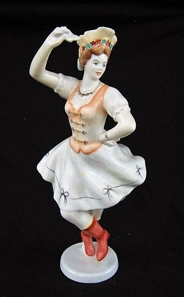 Hollohaza - Zeldzaam beeldje – Hongaarse Czardas danseres, Ophalen, Zo goed als nieuw, Mens