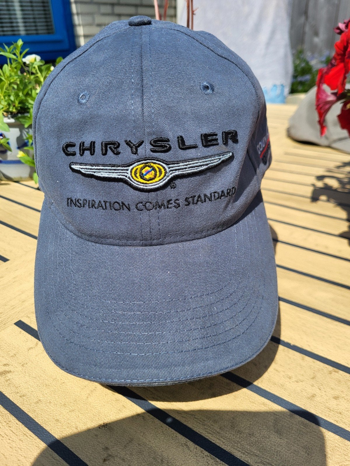 2  Chrysler  petten, Ophalen of Verzenden, Gedragen