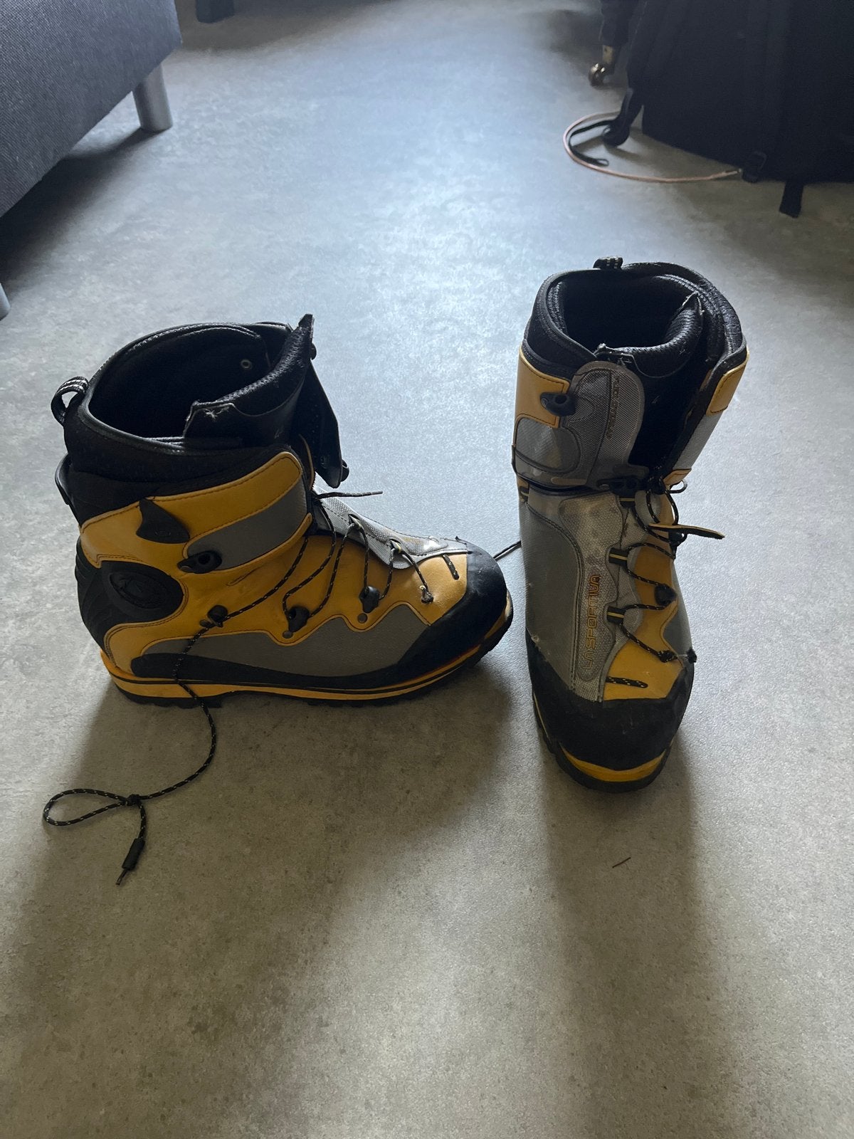 La Sportiva bergschoenen - Maat 44, Ophalen of Verzenden, Gebruikt, Schoenen