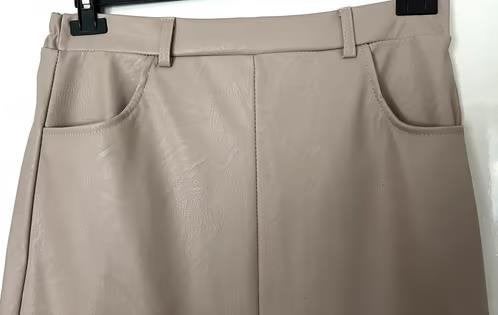Azzurro lederlook lange rok maat 40[dm], Maat 38/40 (M), Beige, Ophalen of Verzenden, Zo goed als nieuw