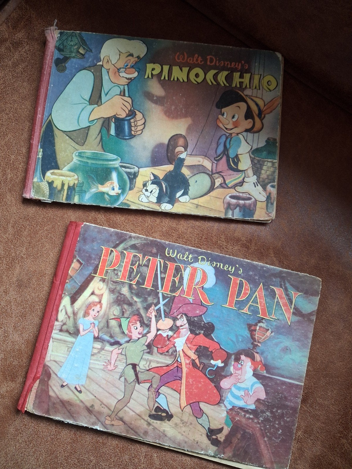 Vintage Walt Disney Plaatjesalbums: Pinokkio & Peter Pan, Ophalen of Verzenden, Gelezen, Walt Disney, Plaatjesalbum