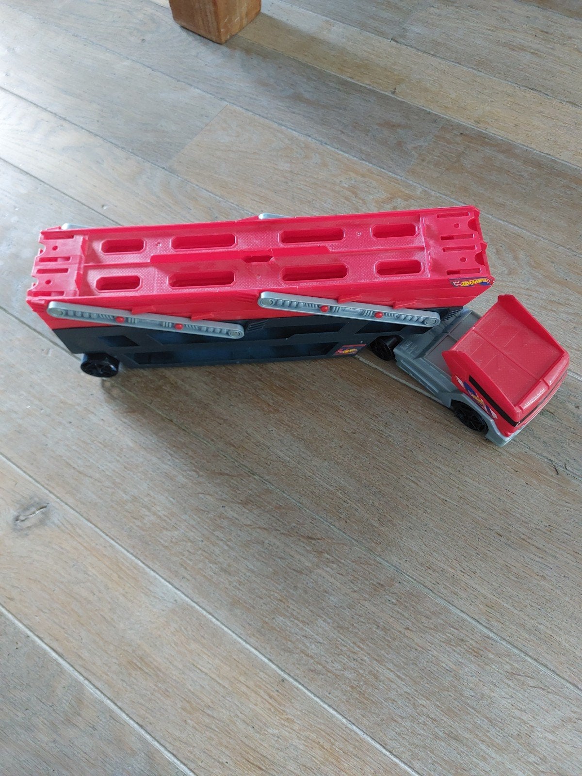 Hot Wheels Mega Hauler Vrachtwagen, Ophalen of Verzenden, Gebruikt