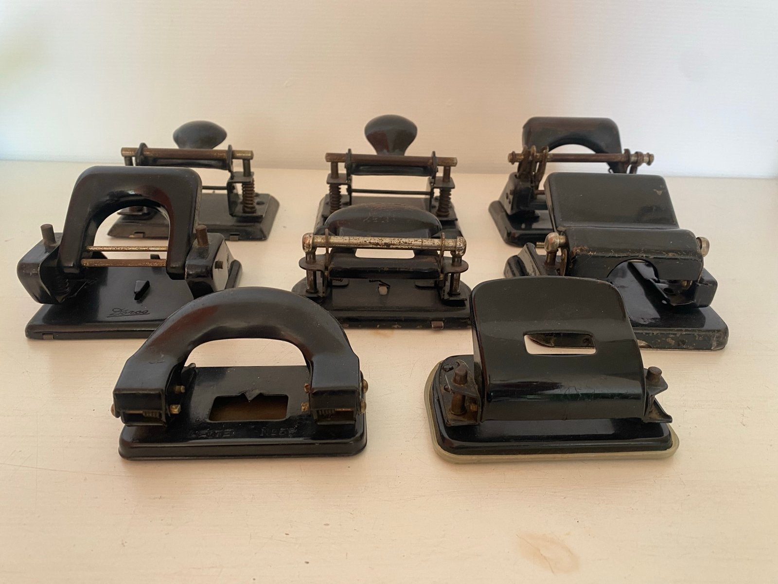 Set van 8 Vintage Perforators - Kantoor Decoratie, Ophalen of Verzenden