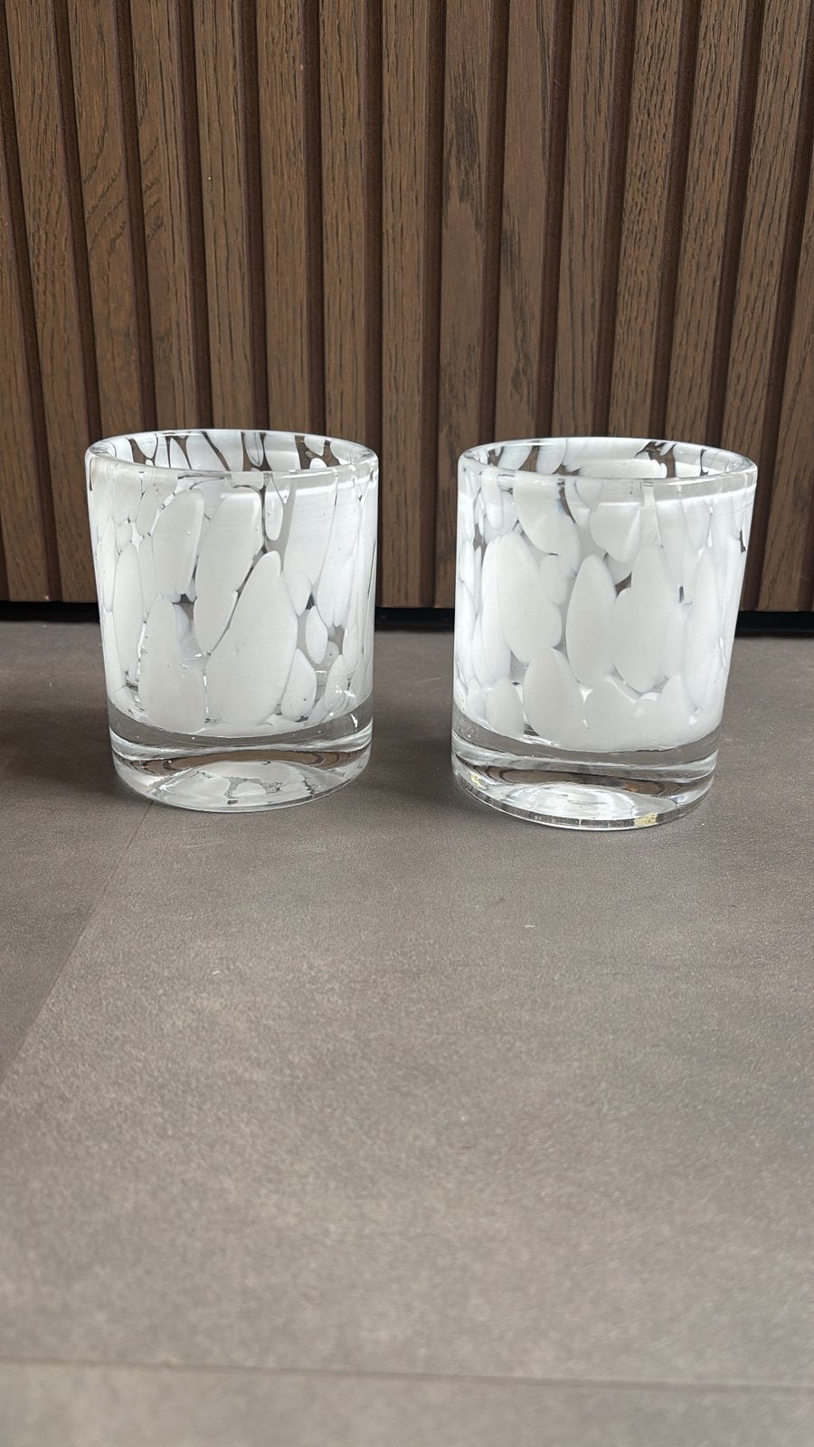 Set 2 glazen waxinelichthouders – wit glas – 11 x 9 cm, Overige materialen, ., Ophalen of Verzenden, Zo goed als nieuw