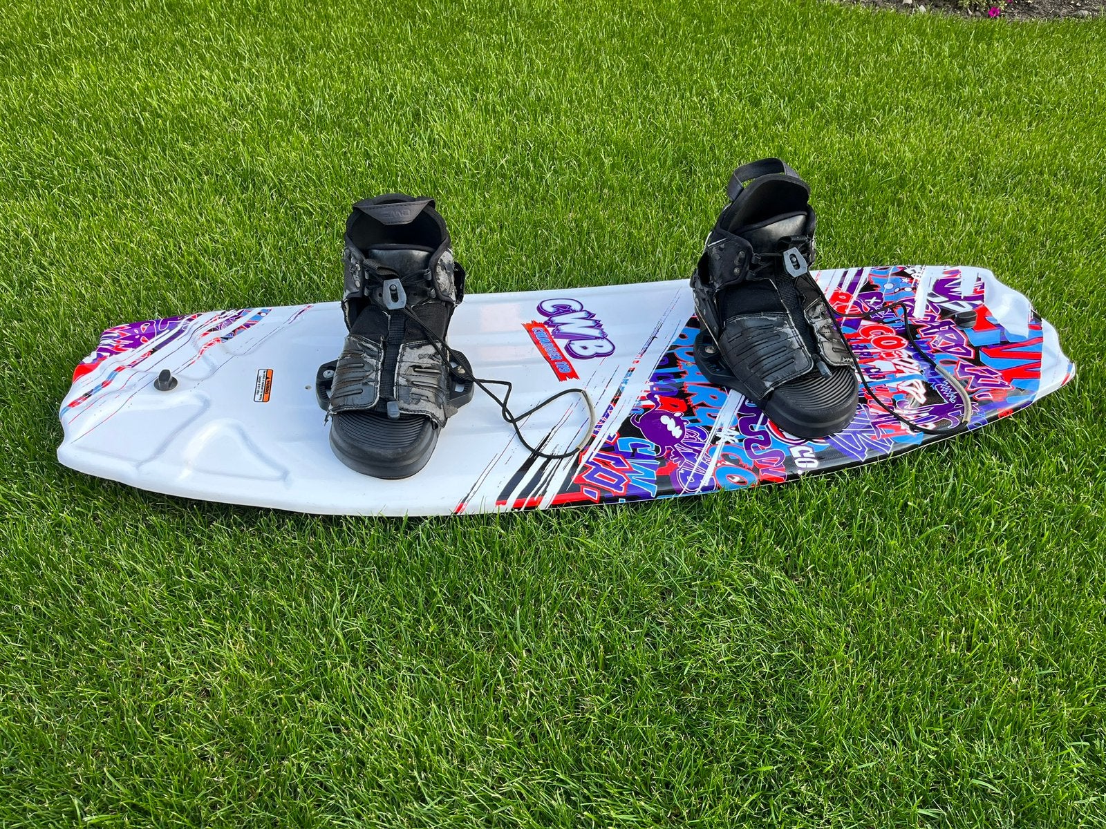 Wakeboard CWB charger 119 met universele bindingen, Ophalen, Gebruikt