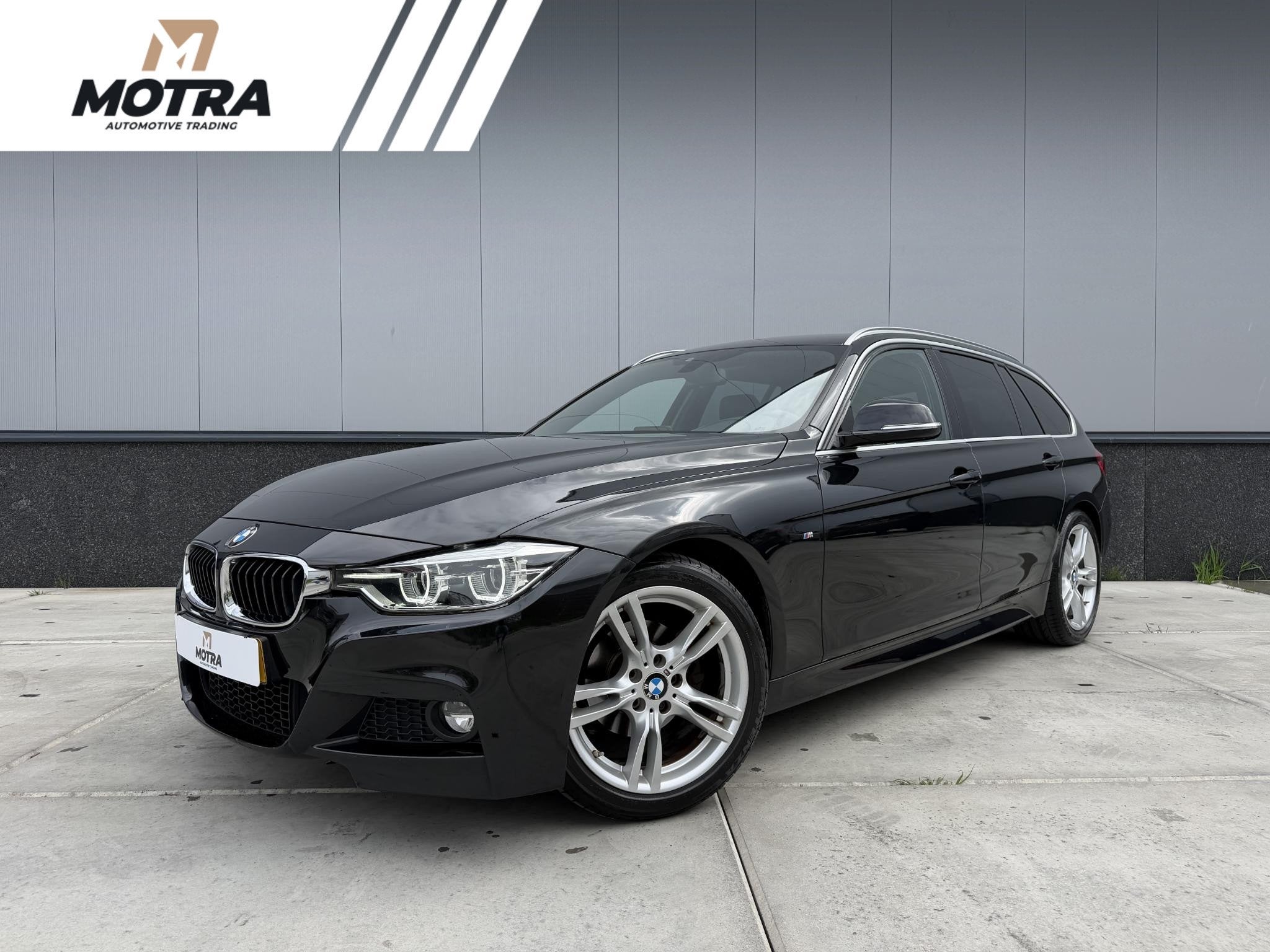 BMW 3-serie Touring 320i Centennial Executive | M Sport | LE, Auto's, Automaat, 1998 cc, Achterwielaandrijving, Zwart