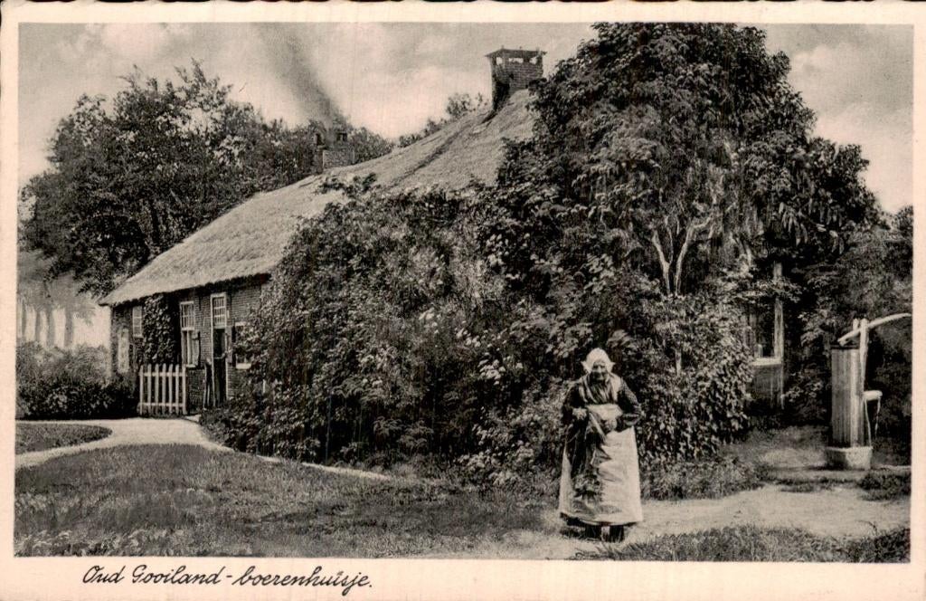 Oud Gooiland - boerenhuisje - vrouw, Ophalen of Verzenden, 1940 tot 1960, Gelopen, Noord-Holland