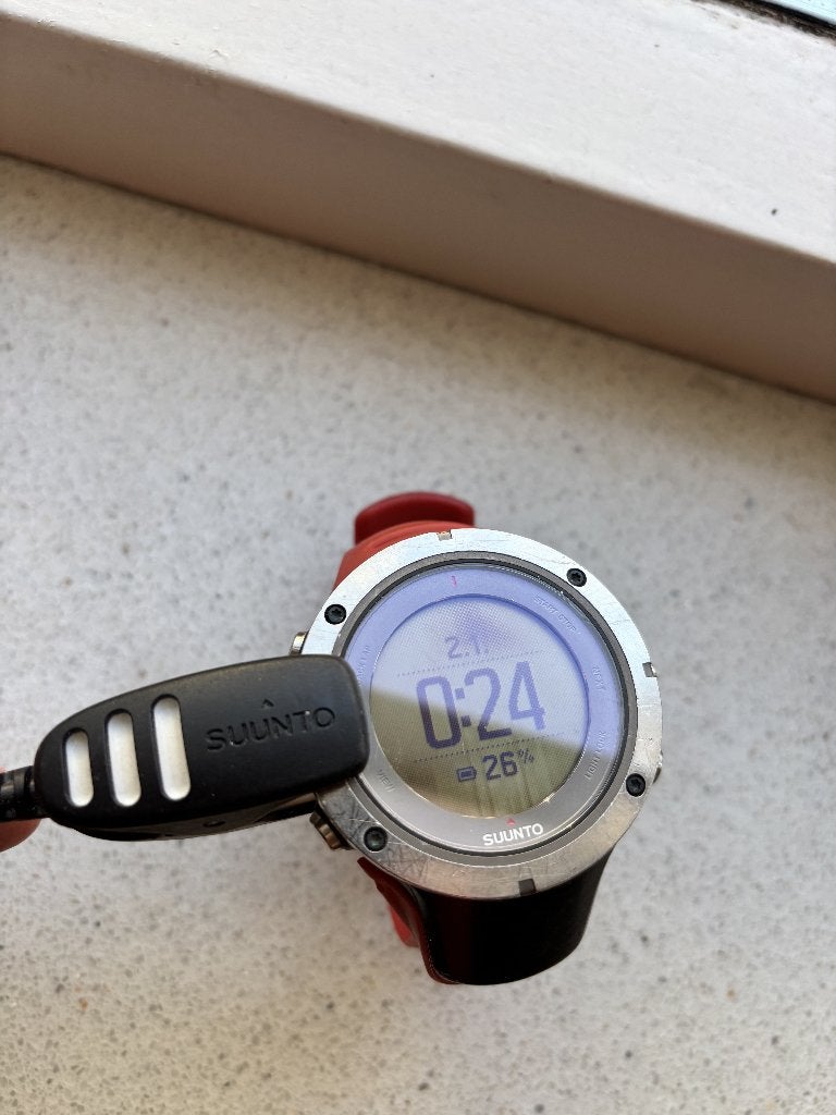 Suunto Ambit3 Peak Rood | GPS Outdoor Horloge | Incl.kabel, Ophalen of Verzenden, Suunto, Waterdicht, Gebruikt