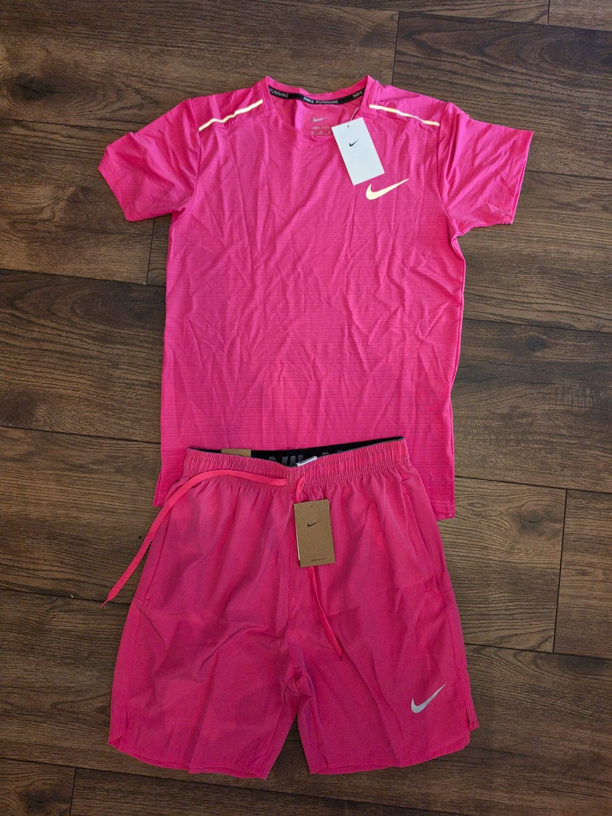Nike Miler set – maat(M&L), Nieuw, Overige maten, Ophalen of Verzenden, Roze