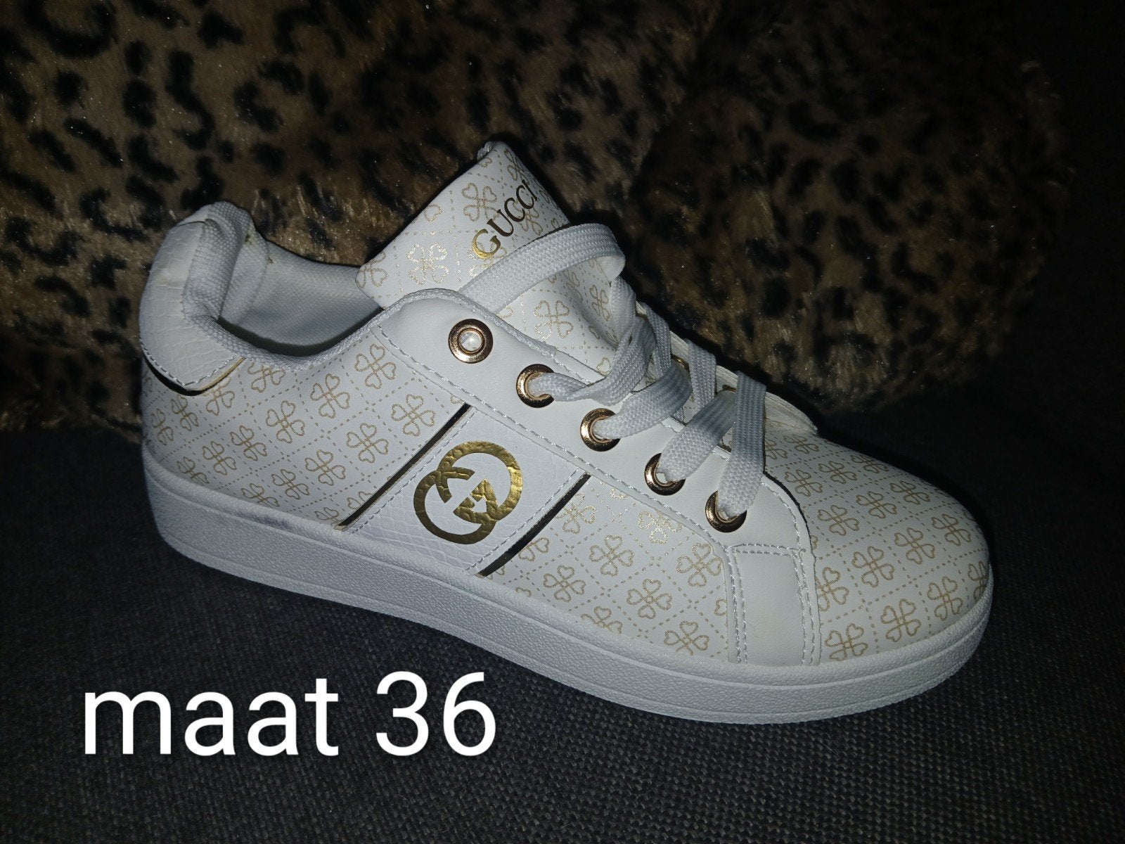 Dames schoenen nieuw, Ophalen of Verzenden, Nieuw, Sneakers of Gympen
