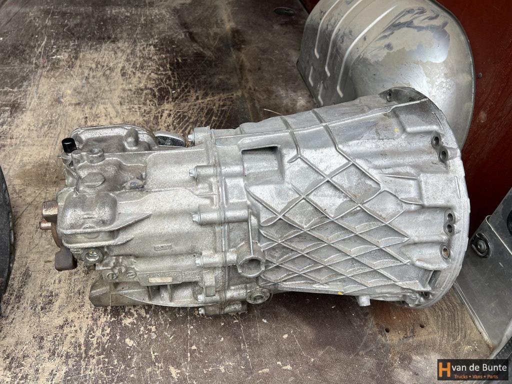 Versnellingsbak Mercedes Sprinter R9062610003 2009-2018, Auto-onderdelen, Transmissie en Toebehoren, Gebruikt, -, Ophalen of Verzenden