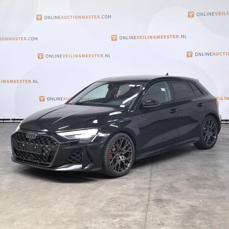 Personenauto Audi, RS3 Sportsback, Automaat, Overige modellen, Overige carrosserieën, Overige brandstoffen