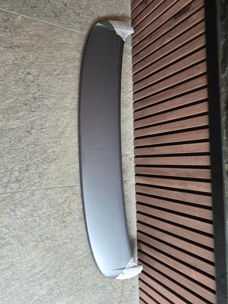 Originele Volkswagen Passat R36 Achterklep Spoiler, Auto-onderdelen, Carrosserie en Plaatwerk, Achterklep, Volkswagen, Achter