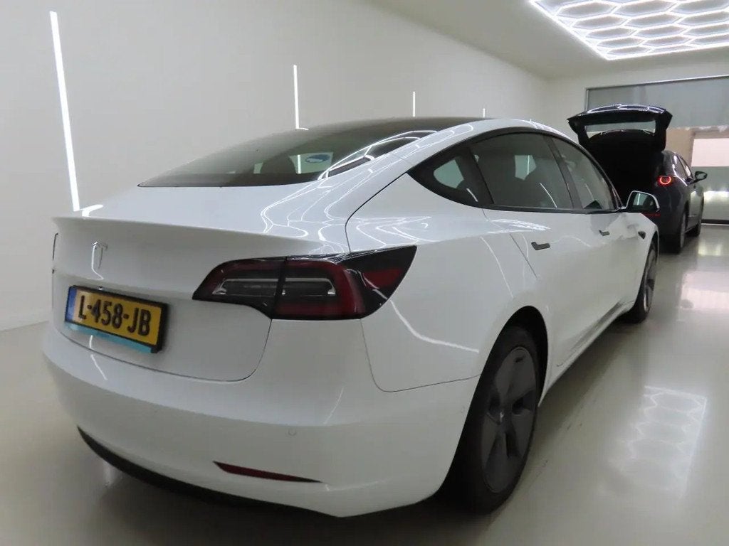 Tesla Model 3 Standard RWD Plus 90.2% SoH FACEL € 26.900,0, Automaat, Gebruikt, Wit, Sedan