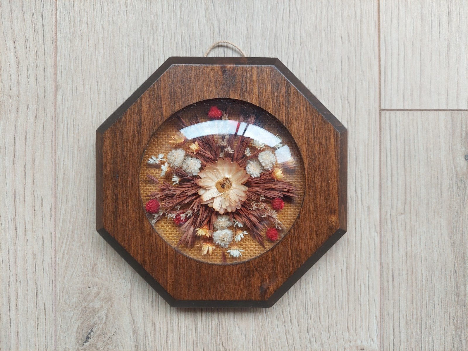 Vintage ingelijste gedroogde bloemen in houten lijst, Ophalen of Verzenden, Zo goed als nieuw, Bruin, Vintage