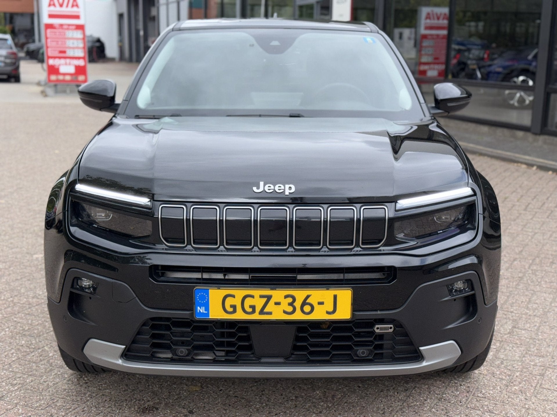 Jeep Avenger Summit 54 kWh Navigatie | Camera | 1ste eigenaa, Gebruikt, 156 pk, Origineel Nederlands, SUV of Terreinwagen