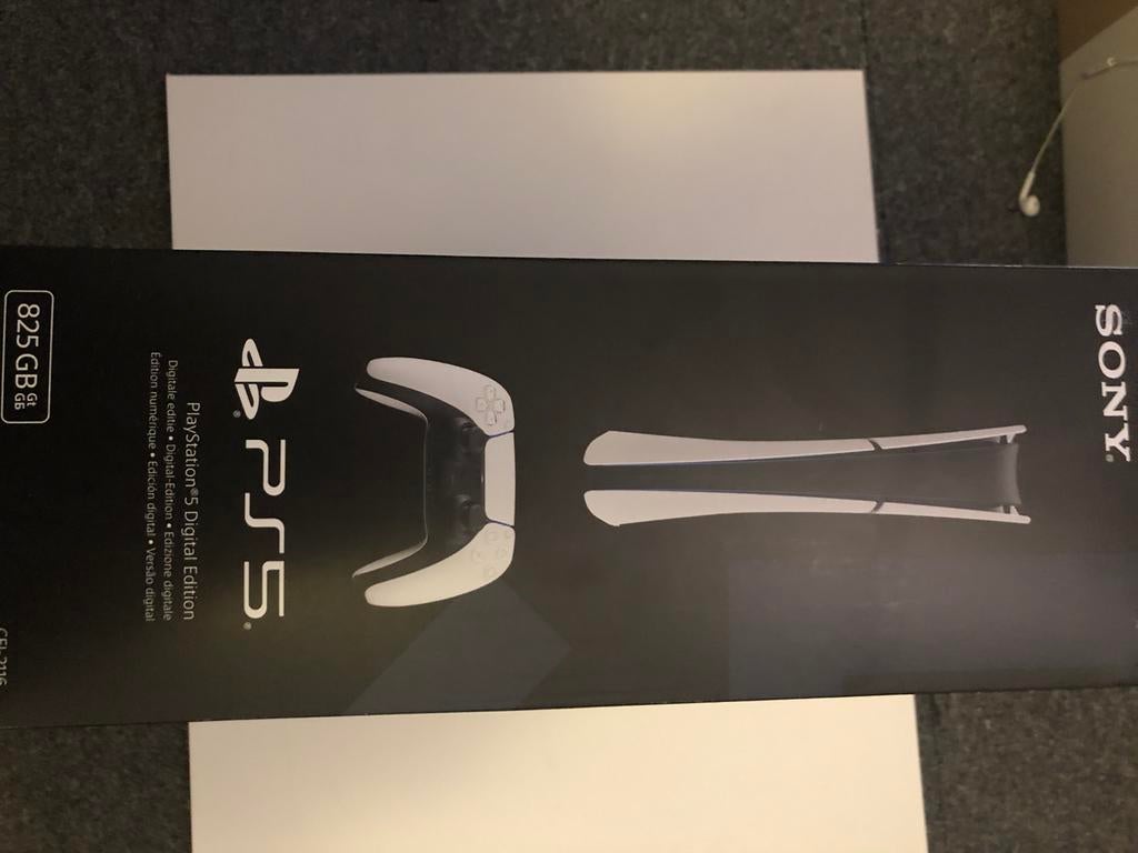 Te koop Ps5 Digital edition, Ophalen of Verzenden, Zo goed als nieuw