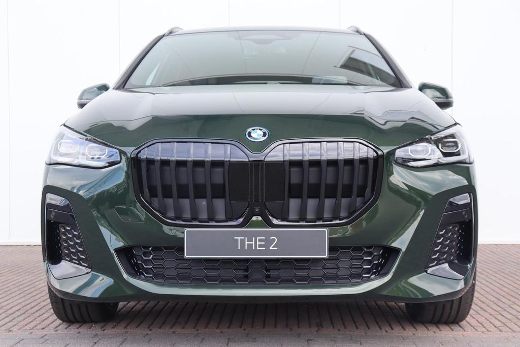 BMW 2 Serie Active Tourer 225e xDrive | M Sportpakket / Trek, Automaat, 1800 kg, Bedrijf, Vierwielaandrijving