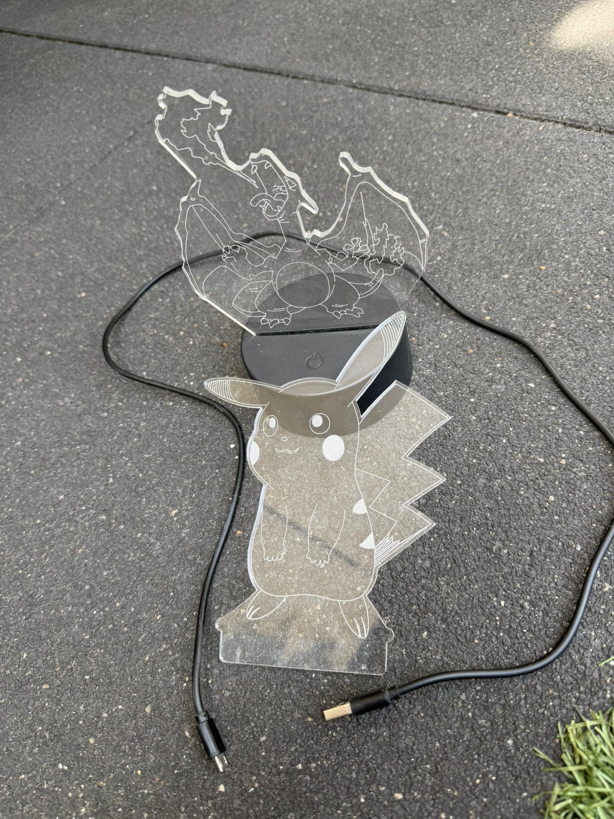 Pokemon 3D LED-nachtlampje (charizard en pikachu), Ophalen of Verzenden, Gebruikt, Lamp