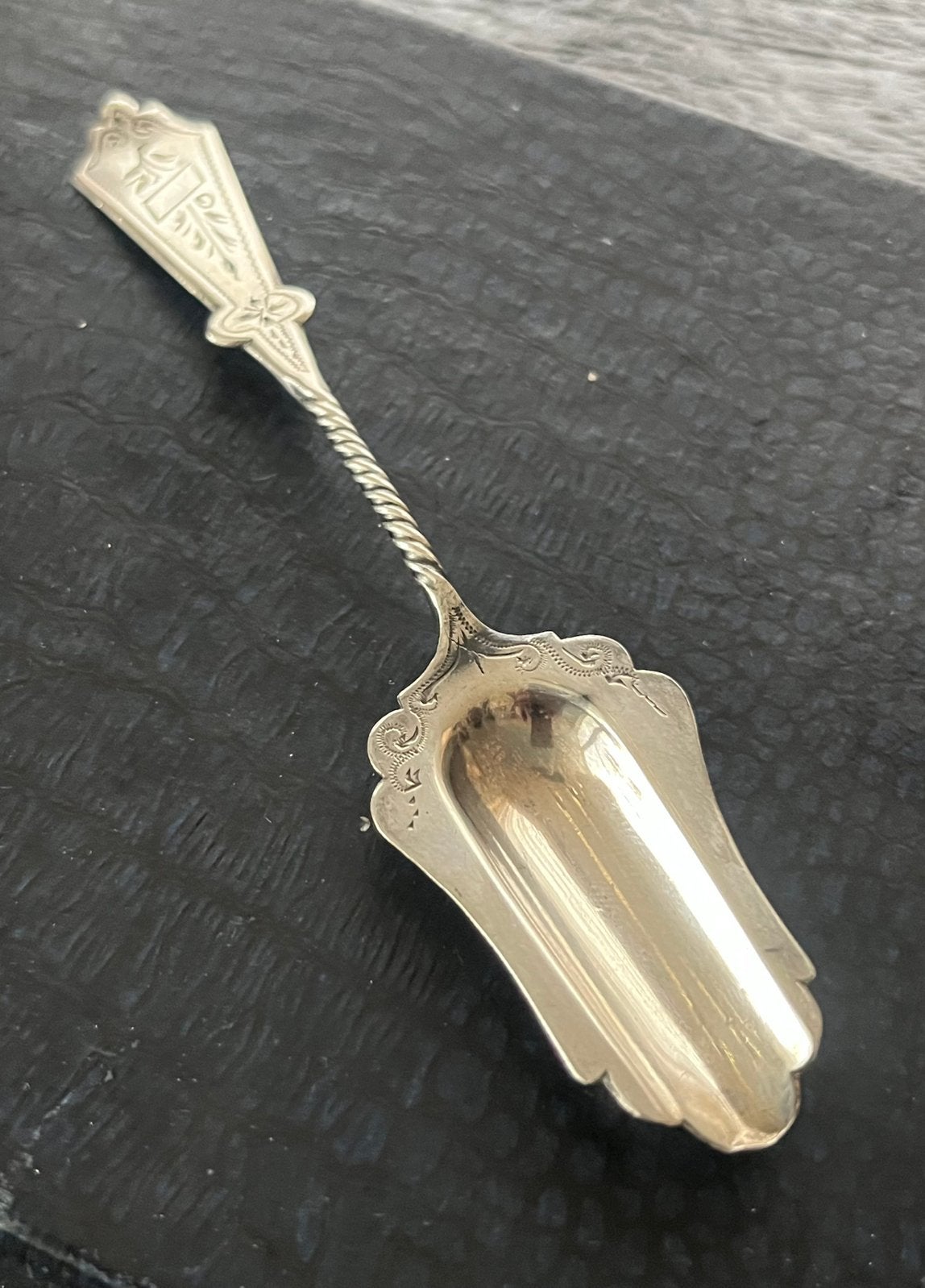 Antieke Zilveren Suikerschep - Gekeurd Nederlands Zilver, Verzenden