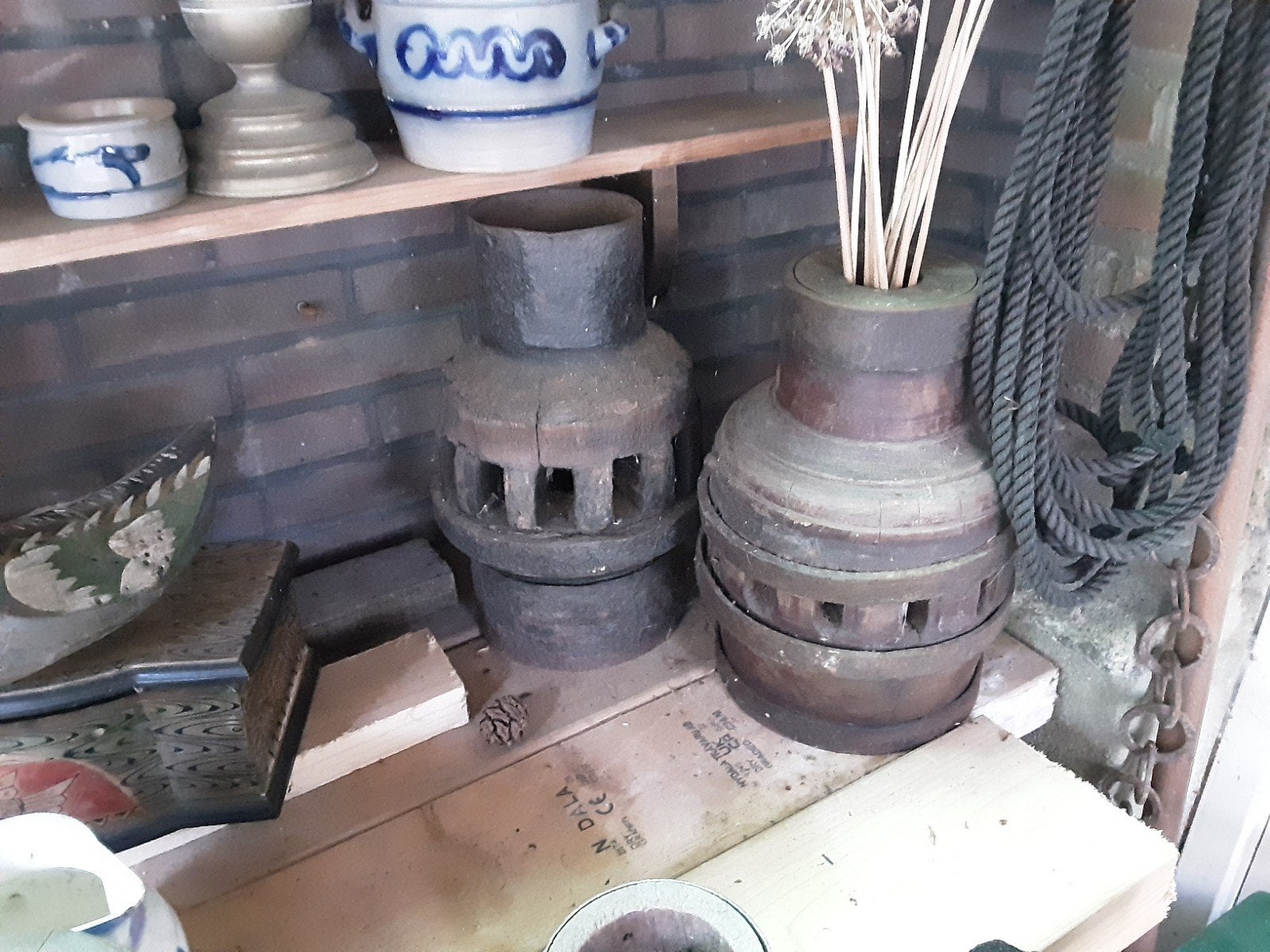 antieke houten wagennaven 2x, Ophalen