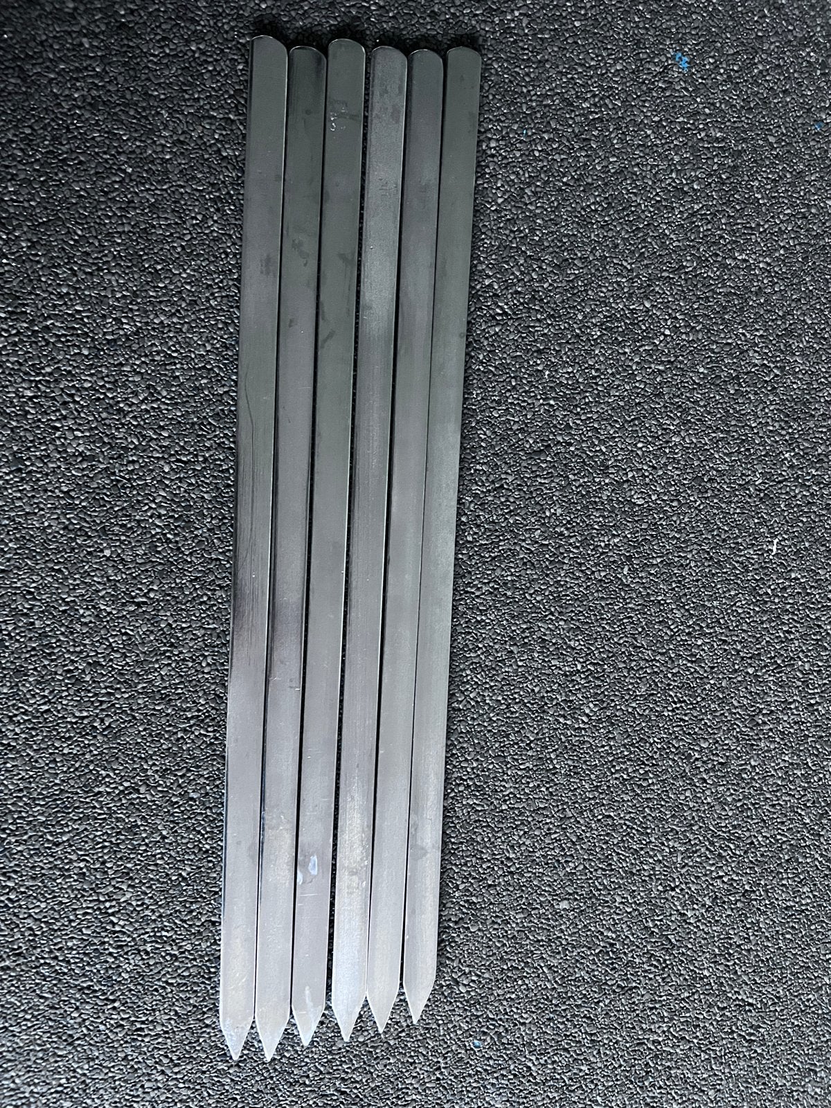 6 nieuwe BBQ spiesen - nooit gebruikt, Ophalen of Verzenden, Nieuw