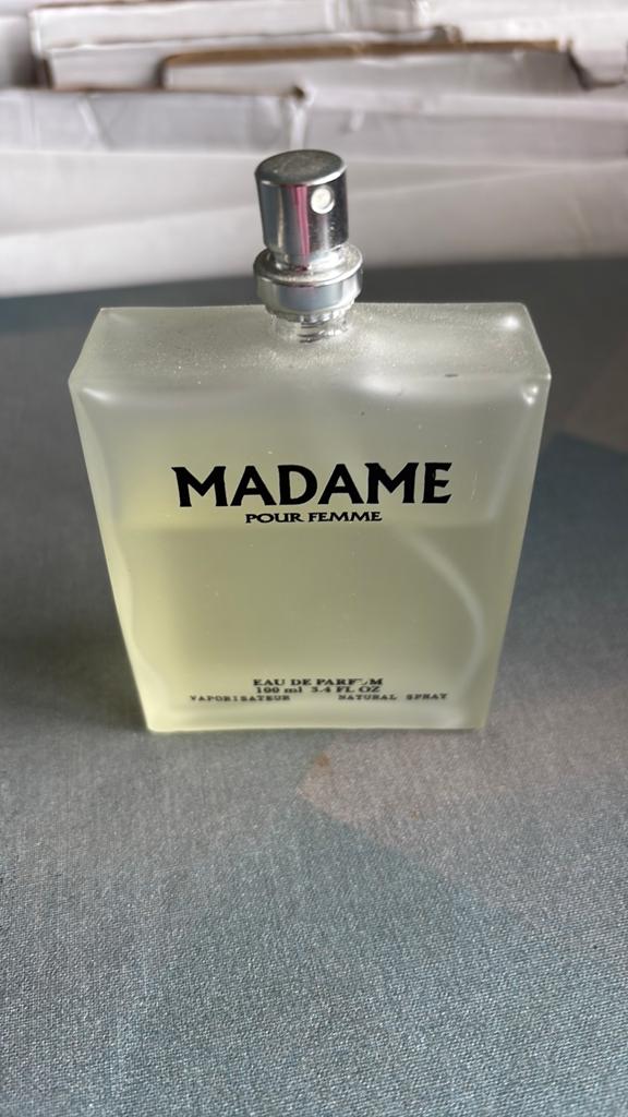 Edp Madame, Ophalen of Verzenden, Zo goed als nieuw