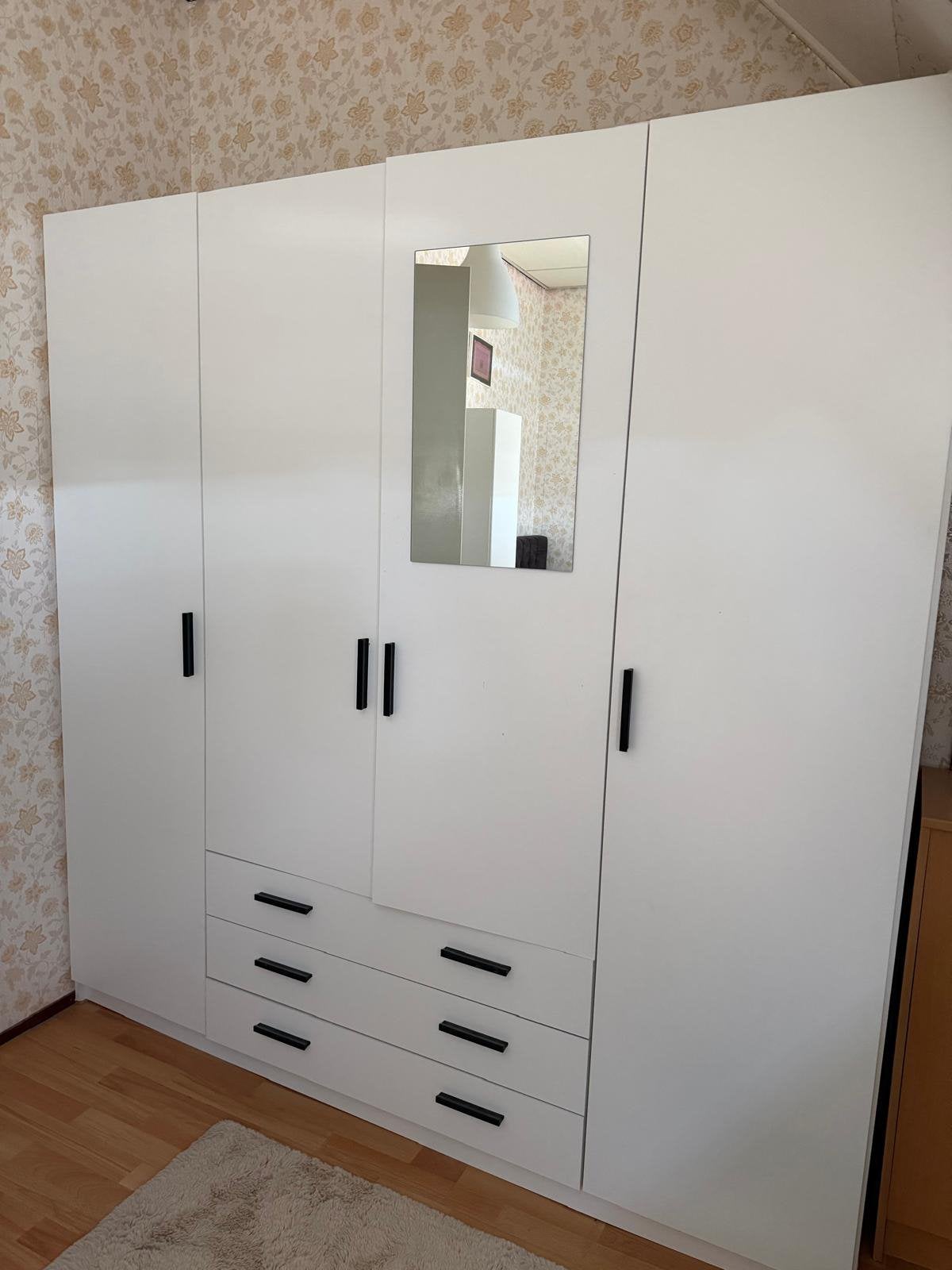 Kleding kast, Ophalen, 50 tot 100 cm, Zo goed als nieuw, 150 tot 200 cm