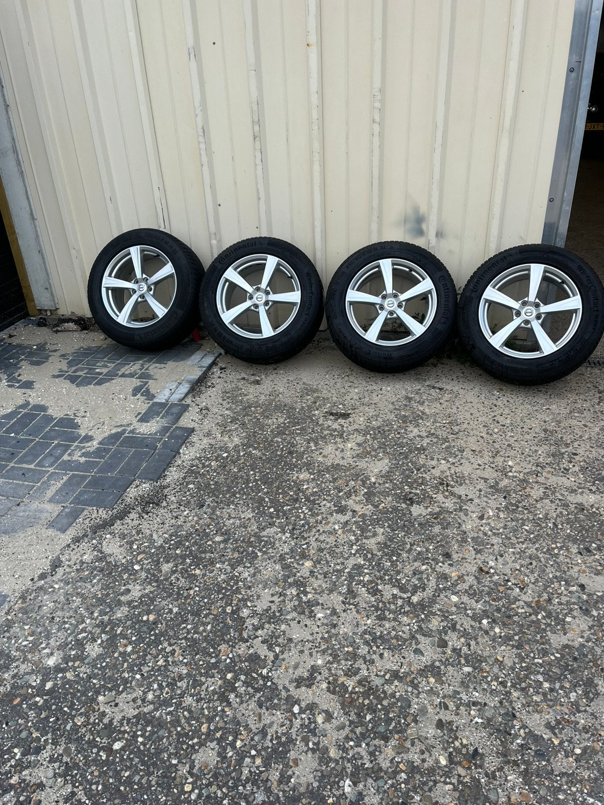 Volvo XC60 18 inch conpleet winterset, Ophalen, 18 inch, Gebruikt, Banden en Velgen