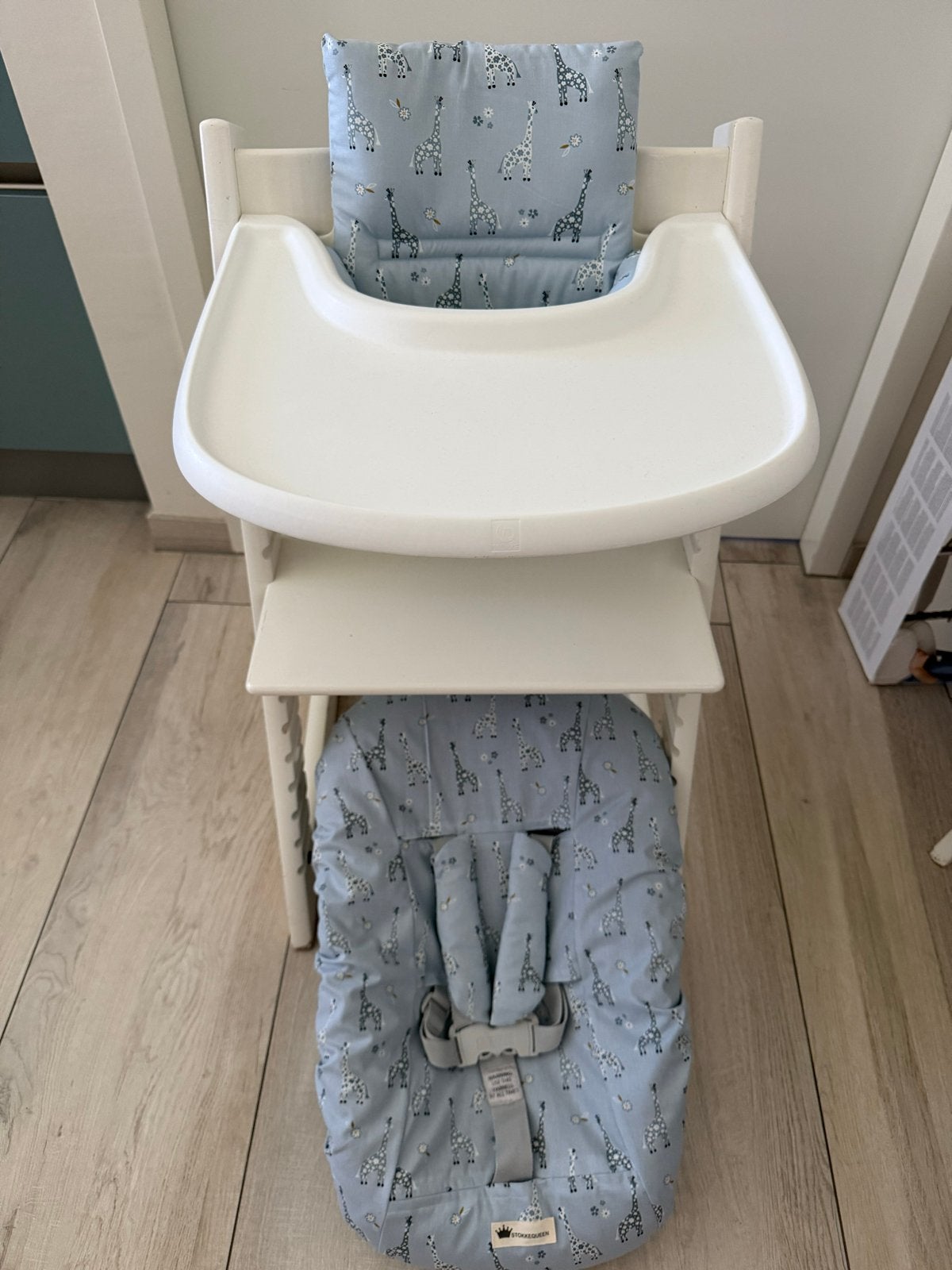 Stokke Tripp Trapp Kinderstoel Wit - Nieuw Model Compleet, Ophalen, Nieuw, Meegroeistoel, Aanschuifbaar