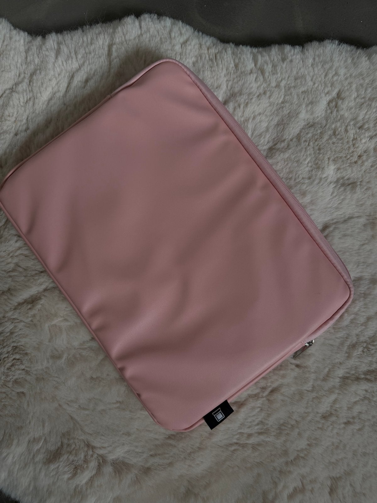 Roze laptophoes voor 13 inch laptop, Computers en Software, Ophalen of Verzenden, 13 inch, Zo goed als nieuw