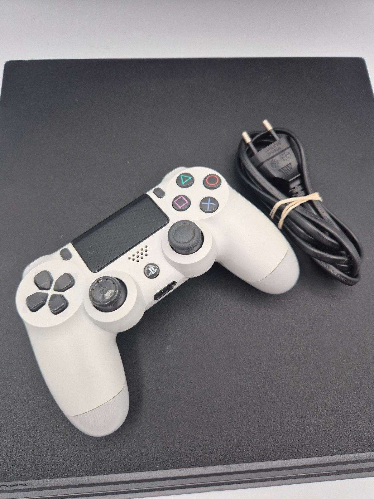Sony PlayStation 4 Pro 1TB Samsung QVO SSD – firmware 11.02, Spelcomputers en Games, O, O, Ophalen of Verzenden, Zo goed als nieuw