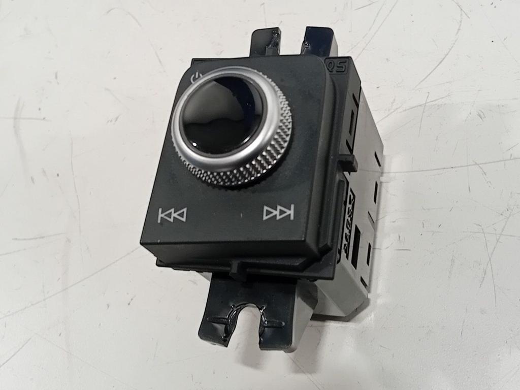 Radio bediening Audi SQ5, Auto diversen, Autoradio's, Ophalen of Verzenden, Van der Ven Autorecycling B.V., Onderdelen@venauto.nl