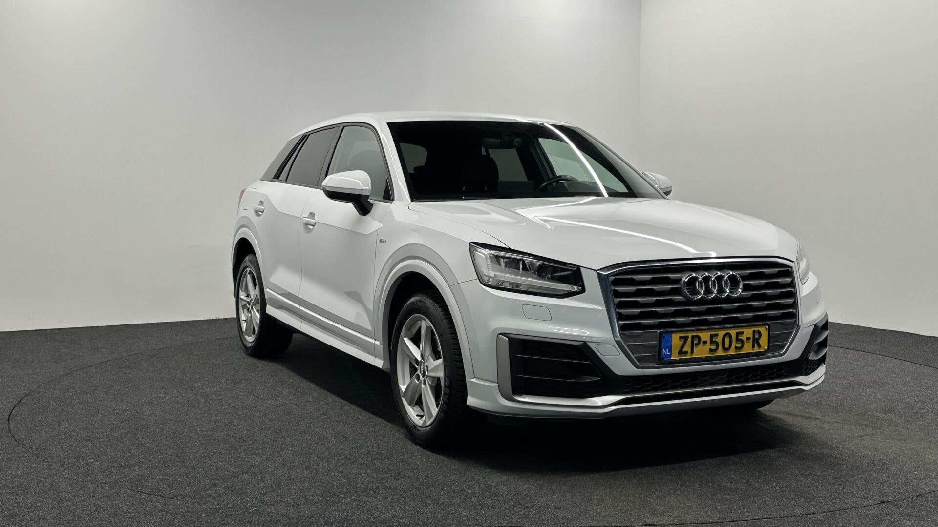 Audi Q2 30 TFSI Sport S line AUTOMAAT-HALF LEER-CRUISE, Auto's, Audi, Gebruikt, Met garantie (alle), Wit, Origineel Nederlands