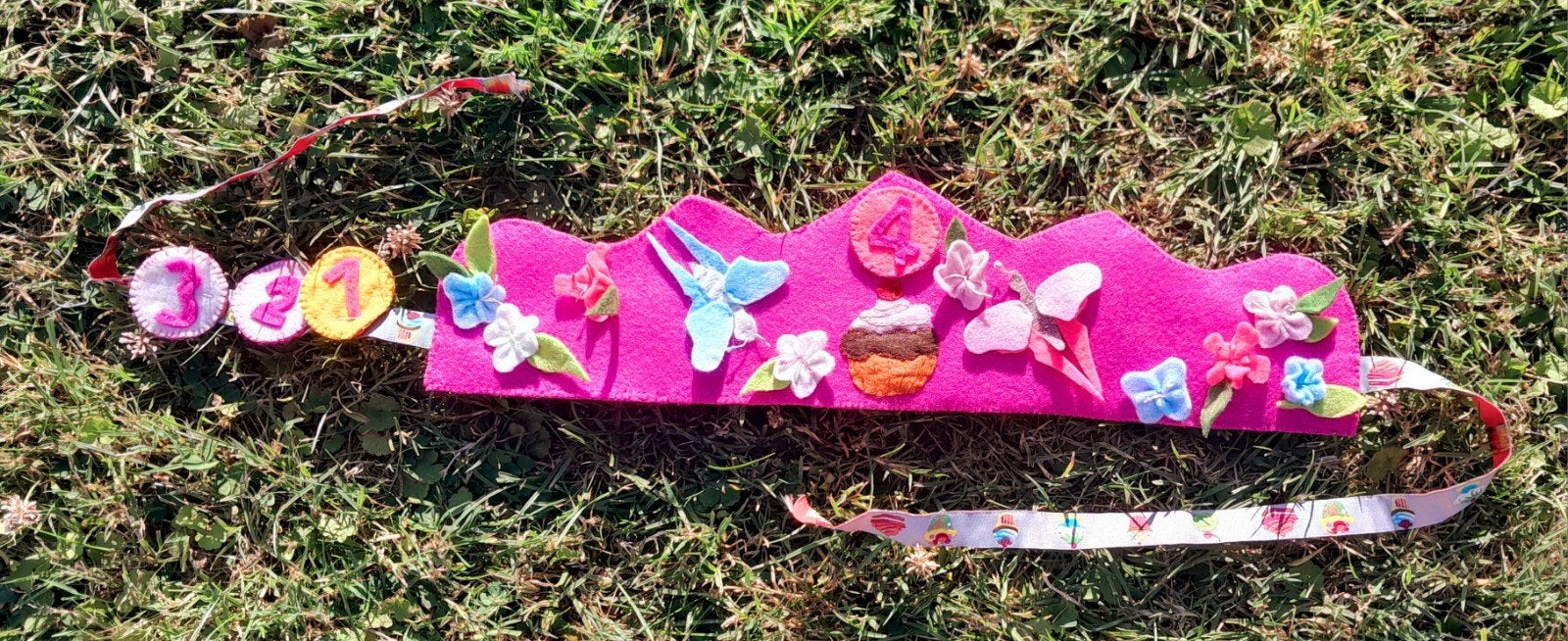 Handgemaakte verjaardagskroon met verwisselbare cijfers, Roze, Fantasie, Textiel, Nieuw