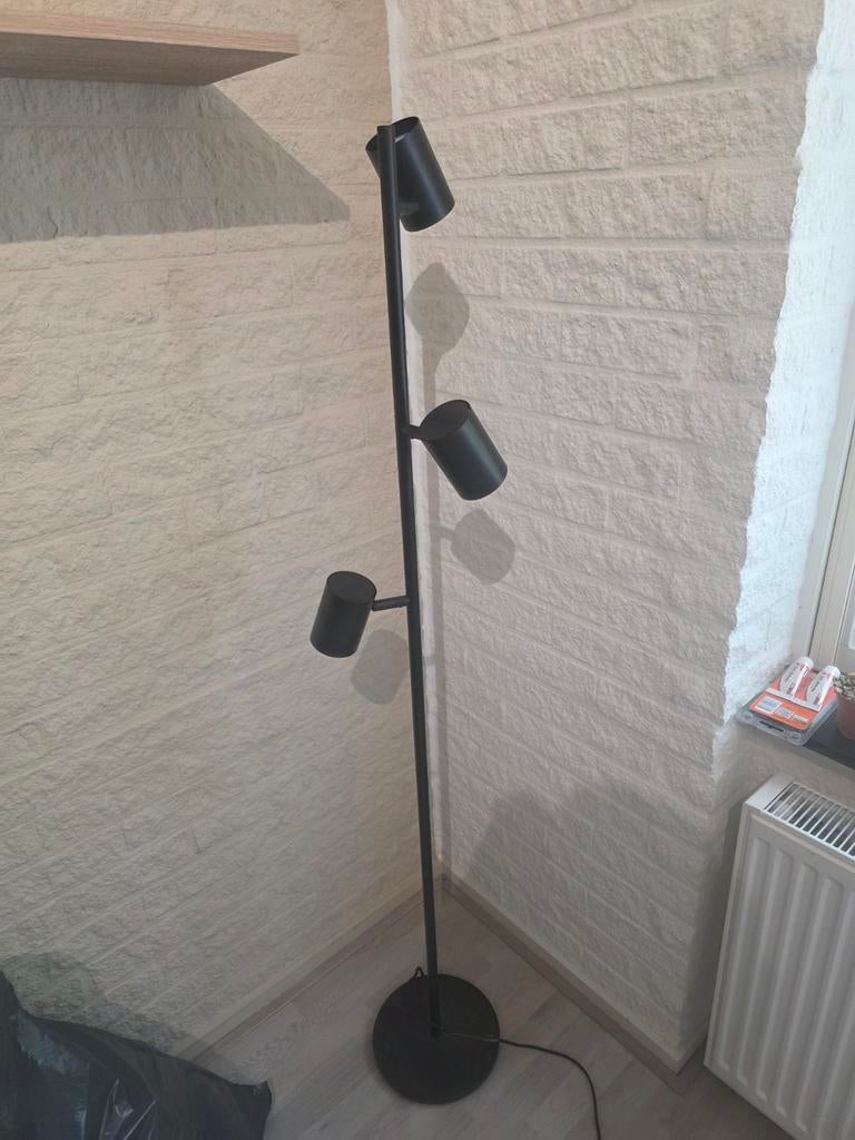 Nymane staande lamp ikea, Huis en Inrichting, Ophalen, Zo goed als nieuw, 150 tot 200 cm