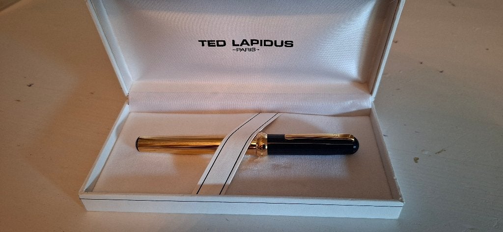 Vulpen Ted Lapidus, Overige merken, Met doosje, Ophalen of Verzenden, Zo goed als nieuw