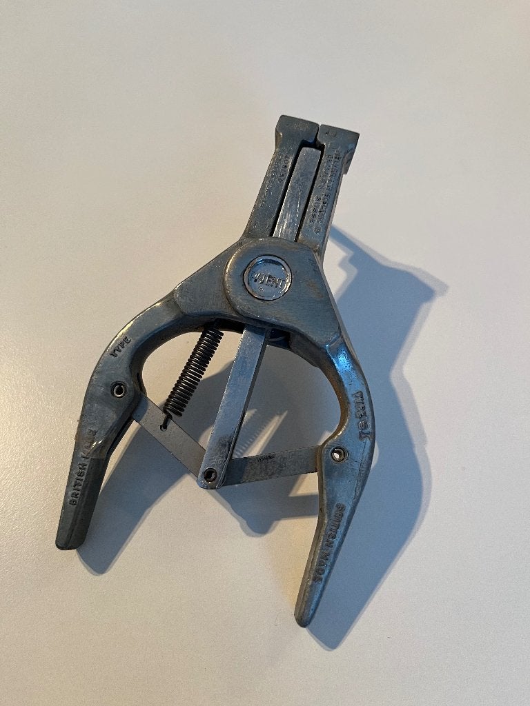 Hellermann Tyton driedoorntang voor kous en tules, Ophalen of Verzenden, Gebruikt