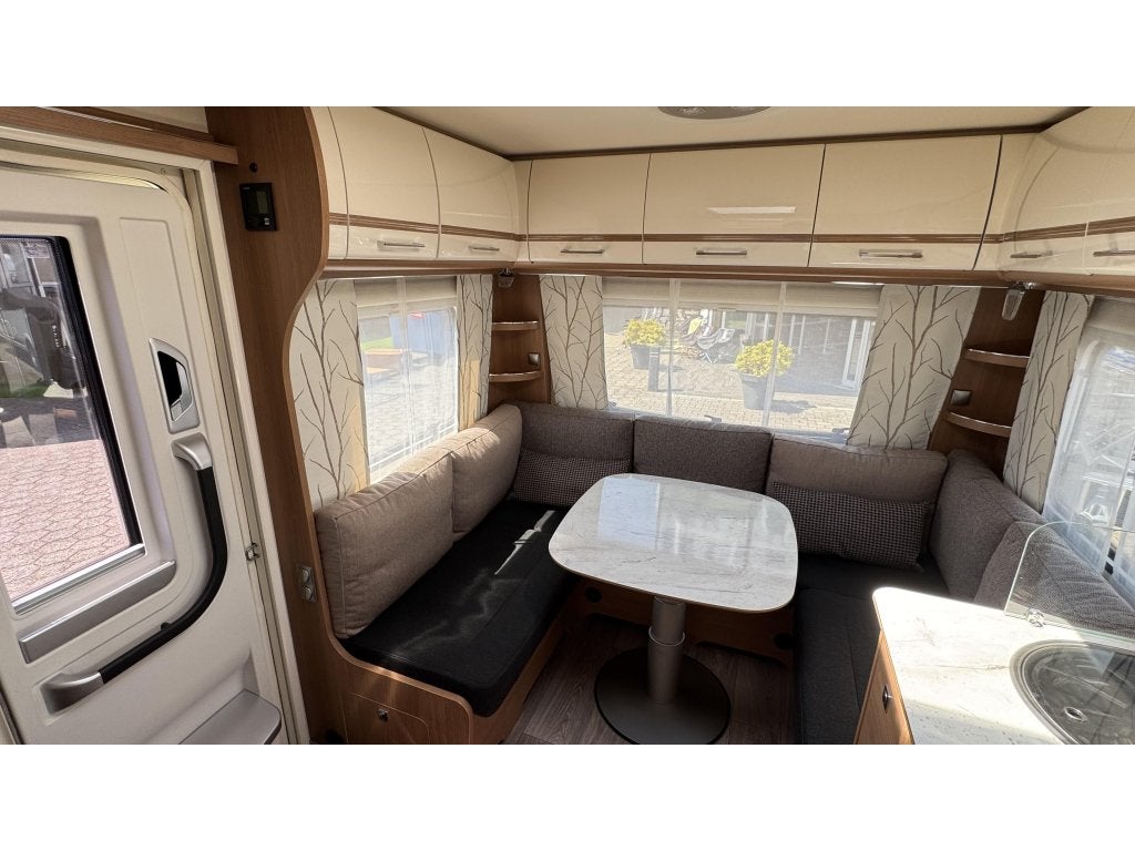 Fendt Opal 515 SG - Enkele bedden - Mover, Caravans en Kamperen, Caravans, Rondzit, Bedrijf, Schokbreker, Overige typen