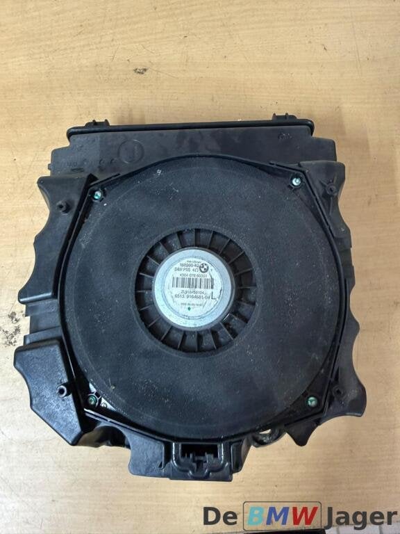Subwoofer links BMW 5-serie Gran Turismo F07 65139164581, Gebruikt, Ophalen of Verzenden, BMW