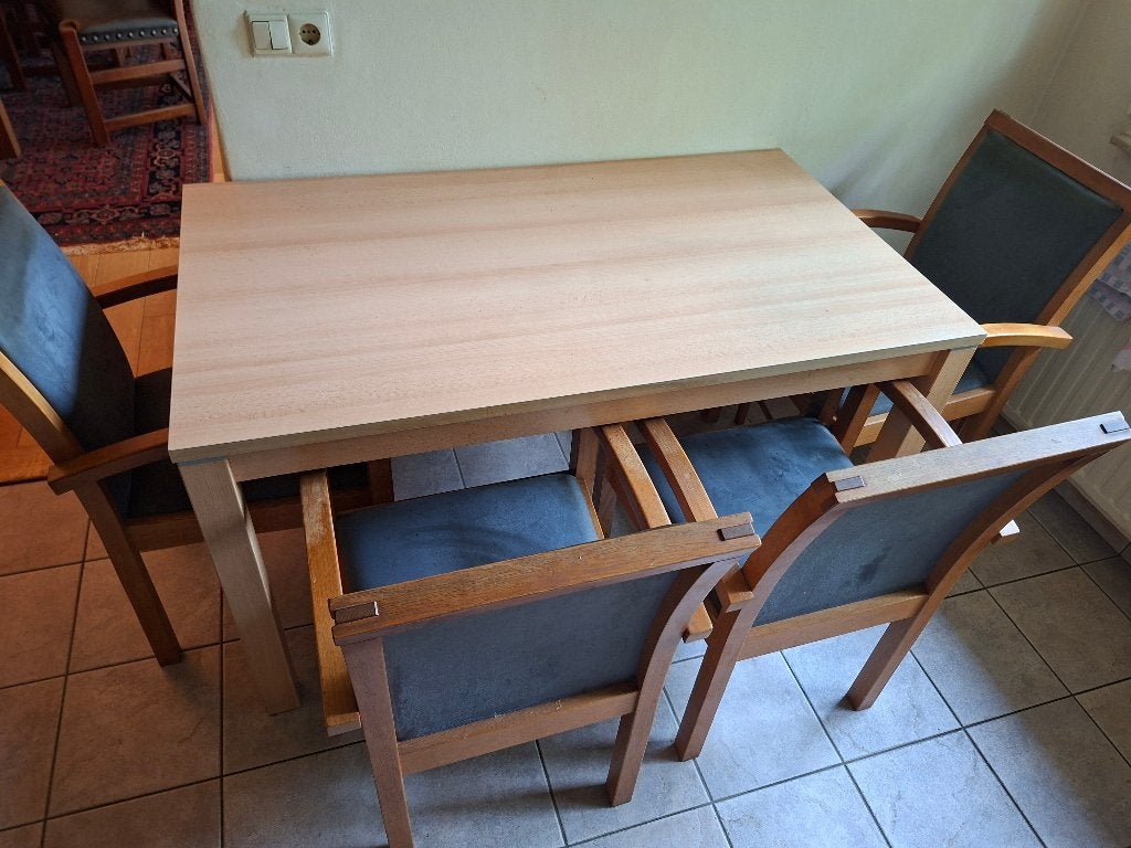 TK Tafel + 4 Stoelen 80 x 140 x 77 cm, Ophalen, Gebruikt, 100 tot 150 cm, 50 tot 100 cm