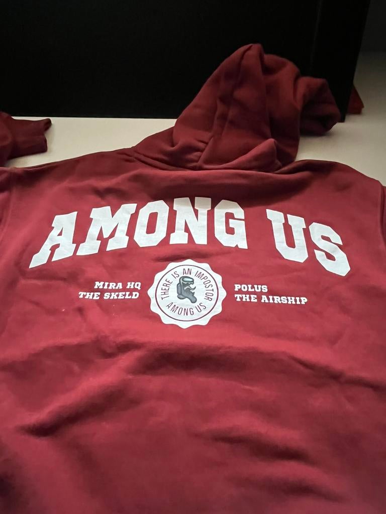 Bordeaux rode Among Us hoodie maat 140, Ophalen of Verzenden, Zo goed als nieuw, Jongen of Meisje, Trui of Vest